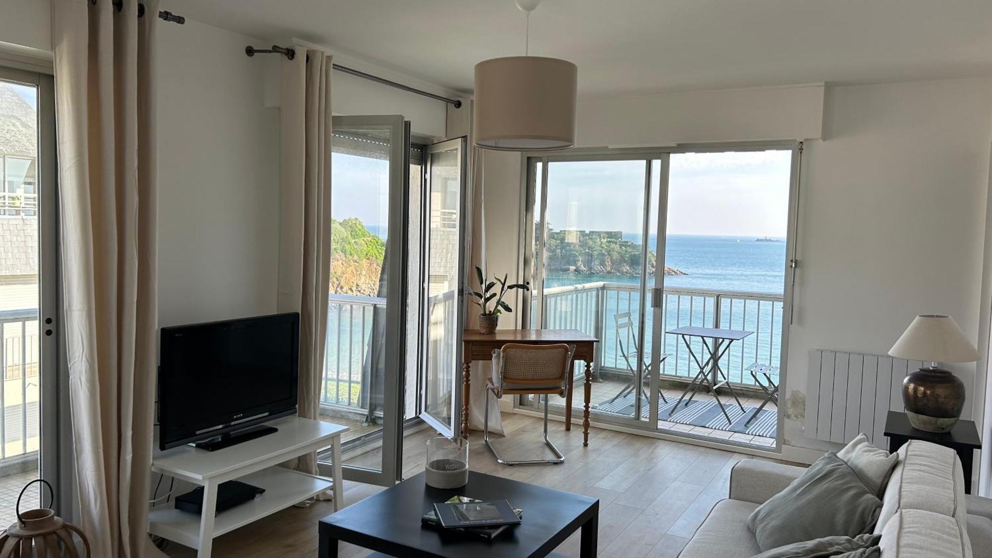 Appartement Pied Dans L'Eau - La Comtesse Saint-Quay-Portrieux Εξωτερικό φωτογραφία