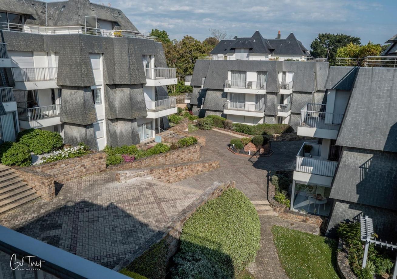 Appartement Pied Dans L'Eau - La Comtesse Saint-Quay-Portrieux Εξωτερικό φωτογραφία