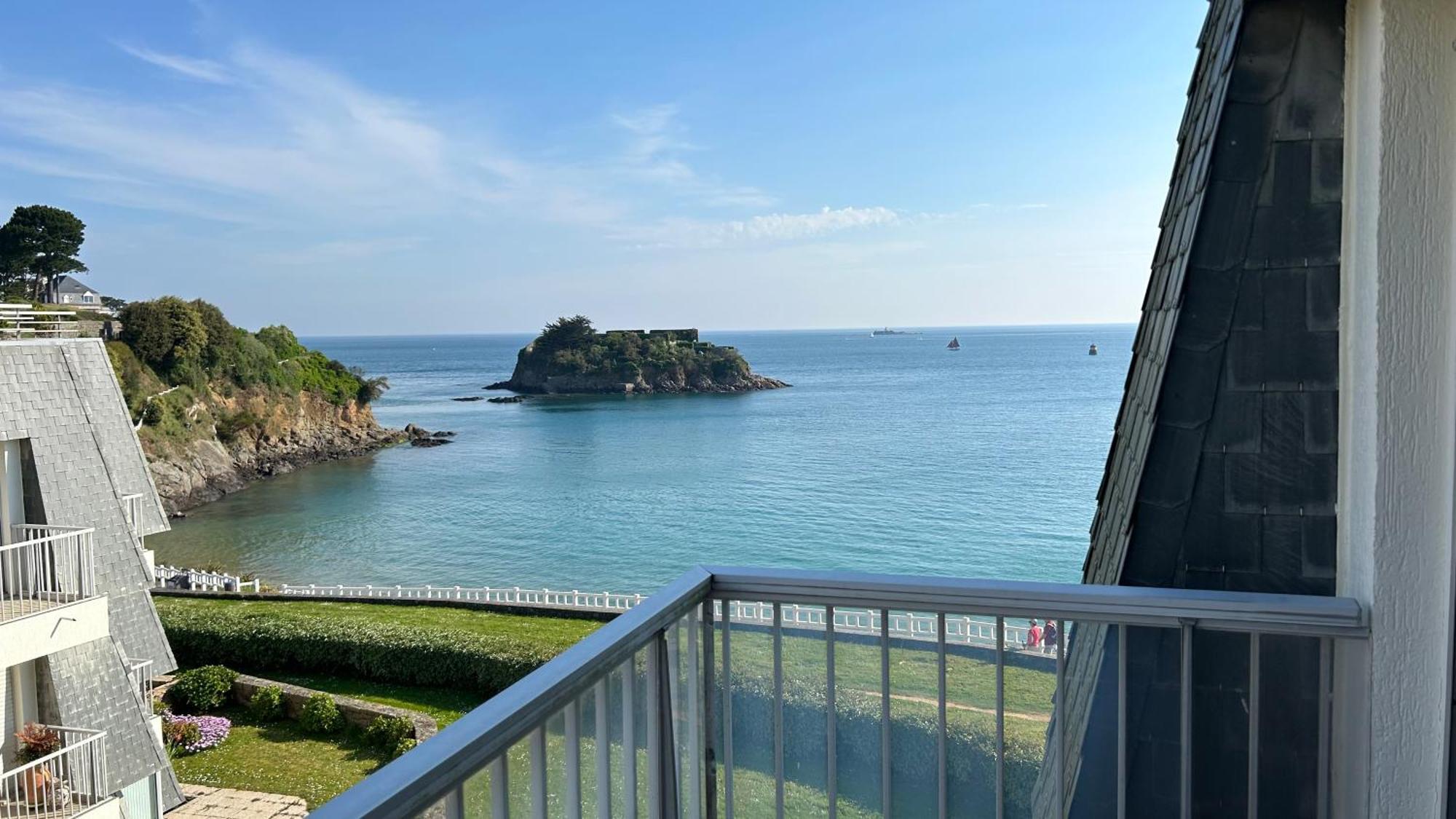 Appartement Pied Dans L'Eau - La Comtesse Saint-Quay-Portrieux Εξωτερικό φωτογραφία